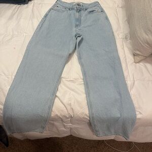 Abercrombie & Fitch High Rise Loose Jean Light Blue Jeans